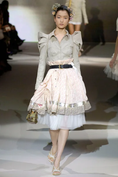 Look 32